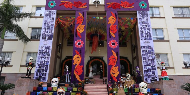 Gobierno de Tamaulipas fomenta las tradiciones del Día de Muertos