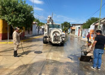 Atiende COMAPA Victoria fugas de aguas negras de reportes ciudadanos