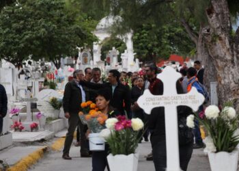 Supervisa alcalde el operativo de auxilio en panteones de Cd. Victoria