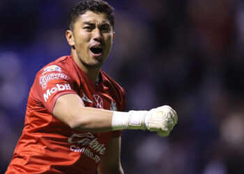 Puebla vence 5-4 a León con voltereta