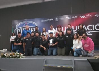 Destacan estudiantes tamaulipecos en Torneo Internacional de Robótica