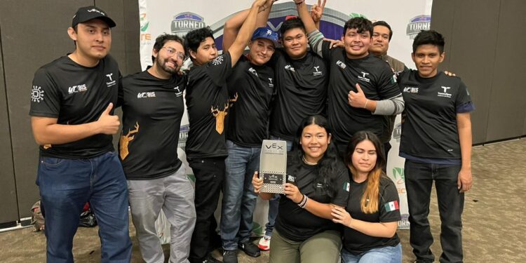 Destacan estudiantes tamaulipecos en Torneo Internacional de Robótica