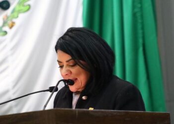 Amplían a dos años periodo de lactancia en Ley de Servidores Públicos del Estado