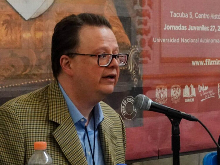 Proyecto de magistrado revocaría acuerdo de paridad del INE