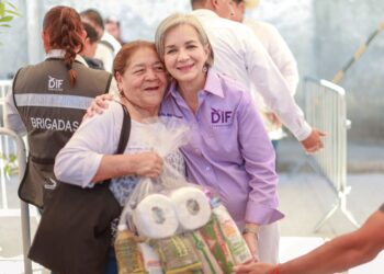 Más de 450 habitantes de Mainero reciben apoyos de la brigada “Transformando Familias” 