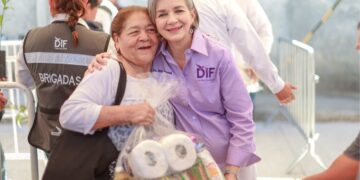 Más de 450 habitantes de Mainero reciben apoyos de la brigada “Transformando Familias” 