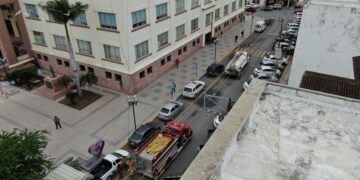 Pirotecnia, objetos encontrados frente a Palacio de Gobierno