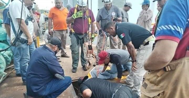 Hallan trabajadores de COMAPA cocodrilo grande en acueducto de Cd. Victoria