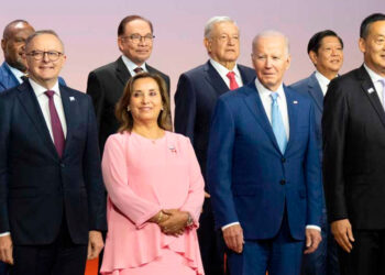 Encuentros y desencuentros: AMLO en la APEC, primer encuentro con potencias mundiales