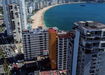 Un mes después de Otis, Acapulco sigue en crisis a pesar de los esfuerzos