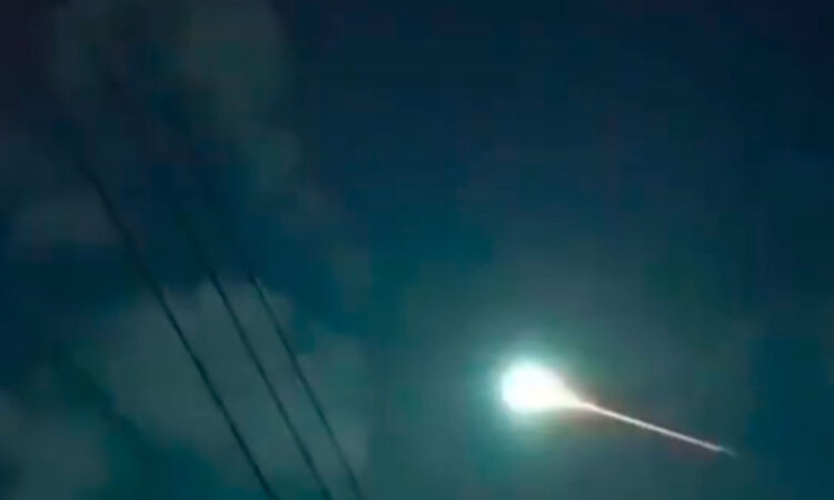 Espectacular avistamiento de ‘Bólido’ ilumina el cielo de México