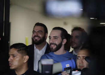 Nayib Bukele recibió el aval del árbitro electoral para buscar la reelección