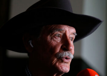 Desaparece la cuenta de Vicente Fox en X tras polémica por comentarios sobre influencer