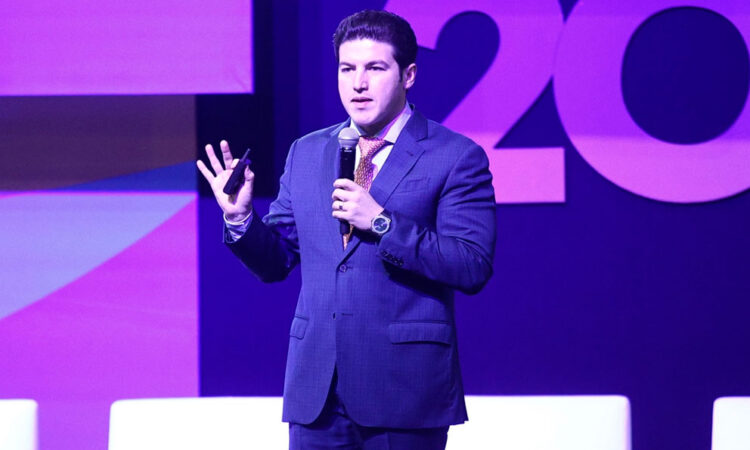 Samuel García se enorgullece de gestión hídrica en medio de la crisis de agua en Nuevo León