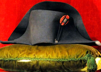 Bicornio de Napoleón, Símbolo histórico, saldrá a subasta con estimación de hasta 800,000 euros