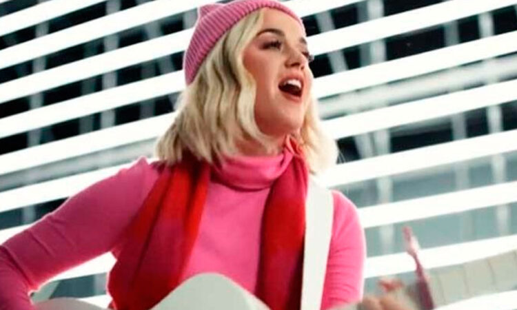 Hija de Katy Perry hace su primera aparición pública en Las Vegas