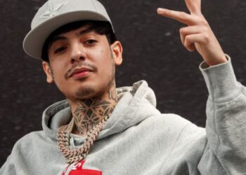 Natanael Cano divide opiniones tras interpretar canción de Rocío Durcal