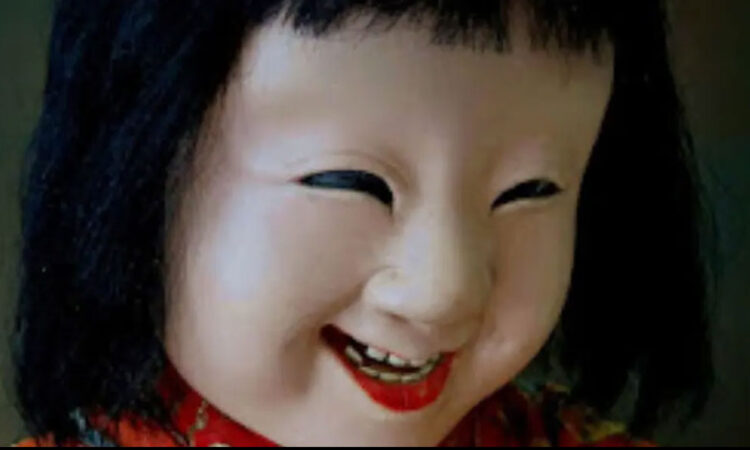 Noroko, la muñeca japonesa maldita hecha con partes humanas