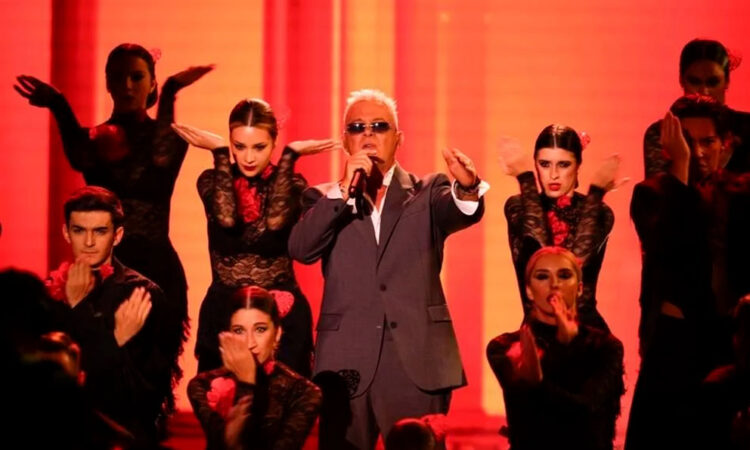 Alejandro Sanz captado en Sevilla con una ‘misteriosa’ mujer