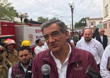 Adelanta gobernador cambios en su gabinete
