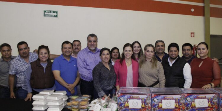 Ofrece UAT festejo infantil navideño a hijos del personal  sindicalizado