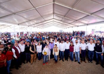 Benefician Gobierno del Estado y DIF Tamaulipas a más de 4 mil personas con brigada navideña en el altiplano
