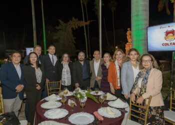 Celebran el 20 Aniversario del Colegio de Tamaulipas y reconocen su aportación académica