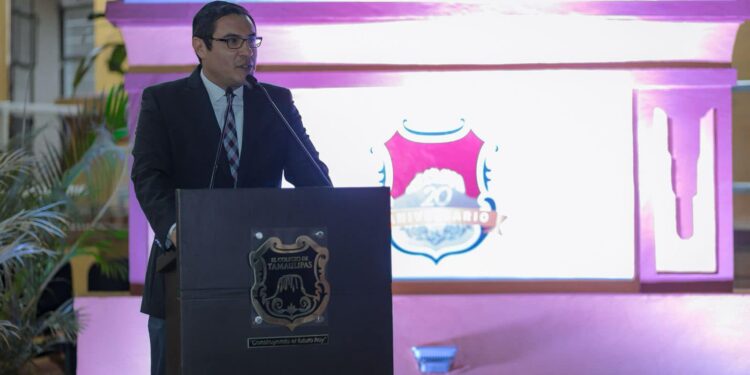 Celebran el 20 Aniversario del Colegio de Tamaulipas y reconocen su aportación académica