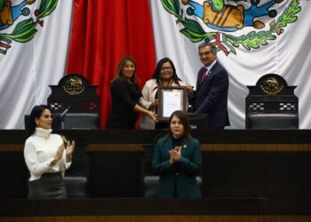 Distingue Congreso de Tamaulipas a investigadora Anabel Pineda Briseño con medalla “Luis García de Arellano”