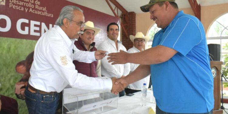 Respalda Américo Villarreal a ganaderos de Aldama con Programa de Mejoramiento Genético