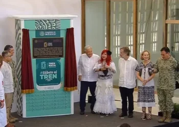 López Obrador inaugura primer tramo del Tren Maya Campeche-Cancún