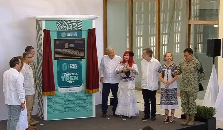 López Obrador inaugura primer tramo del Tren Maya Campeche-Cancún