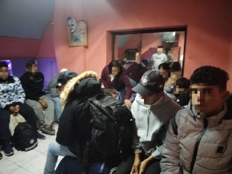 Guardia Estatal libera a 13 sudamericanos privados de la libertad en un hotel d Reynosa