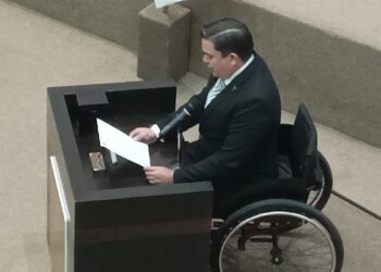 Designan Comisión Permanente del Congreso del Estado, preside Marco Gallegos