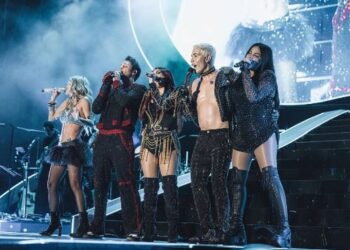 RBD deja recuerdo en Monterrey y promete un regreso