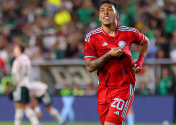 Colombia remonta y derrota 3-2 a México en partido amistoso