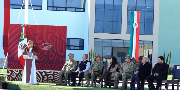 Inaugura AMLO instalaciones del 16o. Regimiento de Caballería Motorizada en Nuevo Laredo