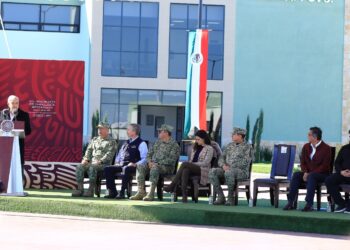 Inaugura AMLO instalaciones del 16o. Regimiento de Caballería Motorizada en Nuevo Laredo