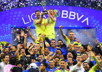 América vence 3-0 a Tigres en el Azteca  y consigue el título 14