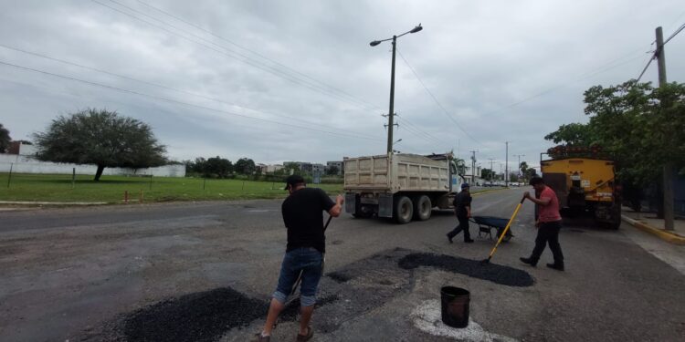 Continúa restauración de calles de Victoria por el Gobierno Municipal