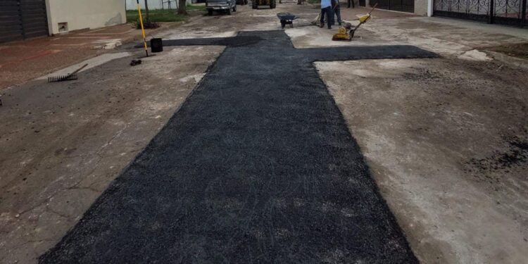 Continúa restauración de calles de Victoria por el Gobierno Municipal