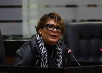 Pide Diputada investigar presunto doble sueldo de titular del Instituto del Deporte