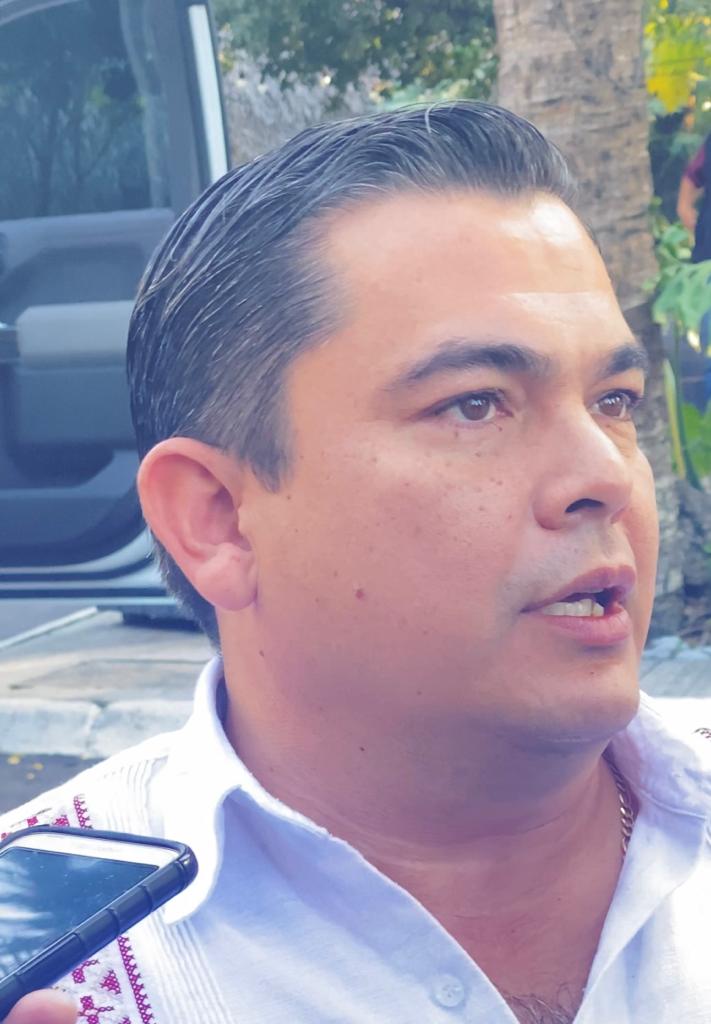 Abandona el Auditor Superior del Estado sus responsabilidades; comete delitos penales y administrativos