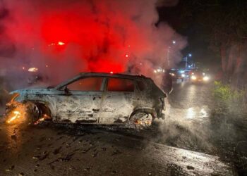 Dos muertos en penales y 16 autos calcinados; saldo de violencia en Tabasco