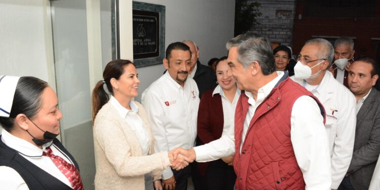 Pide gobernador a Secretaría de Obras revisión estructural del Hospital Civil de Victoria con 130 años de antigüedad