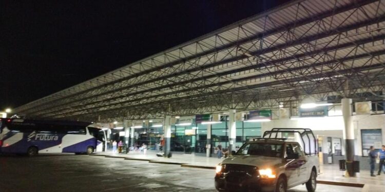 Guardia Estatal mantiene vigilancia en centrales de autobuses de Tamaulipas