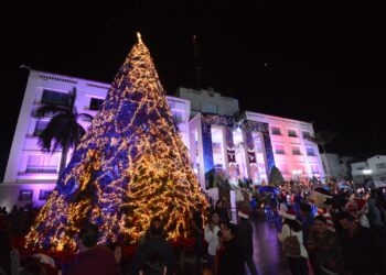 Con el espíritu de la navidad construyamos juntos una mejor sociedad: Américo Villarreal
