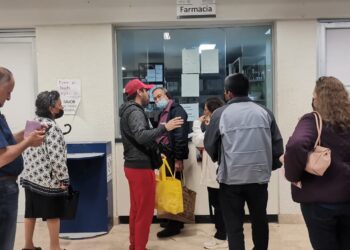 Protestan en el ISSSTE por falta de medicamentos