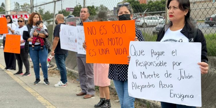 Exigen justicia por muerte de motociclista