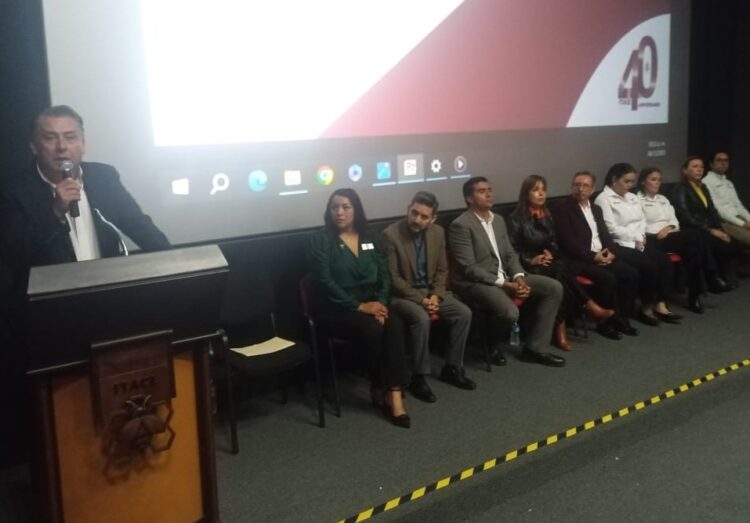 Firman convenio Subsecretaría de Transporte Público y el ITACE